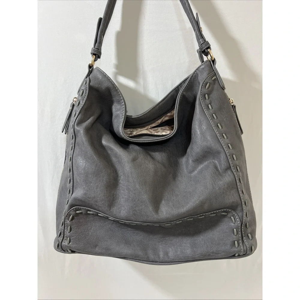 VTG Sasha + Sofi Gray Faux Leather Large Shoulder Bag